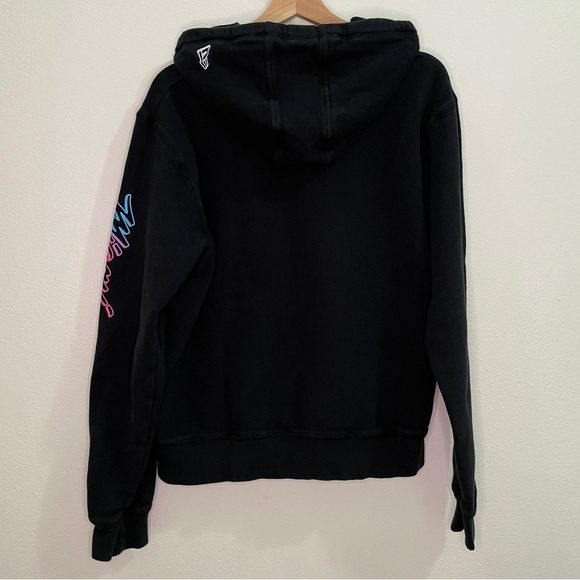 Miami Heat New Era 2020/21 City Edition Pullover Hoodie - Black - Picture 4 of 16